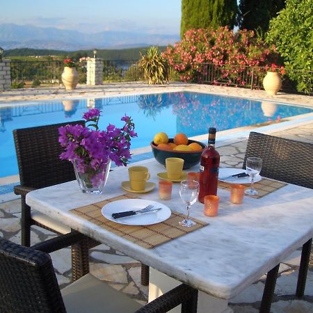 Villa Bacchus Kassiopi Corfu Exteriör bild